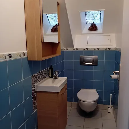 Проживание в семье Loft Sur La Bievre