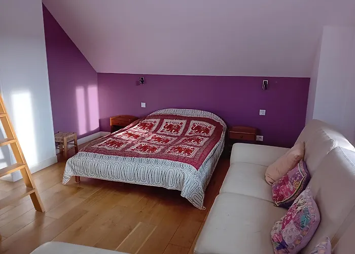 Loft Sur La Bievre Проживание в семье